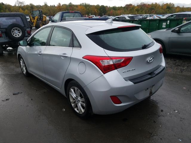 Photo 2 VIN: KMHD35LE9DU089929 - HYUNDAI ELANTRA GT 