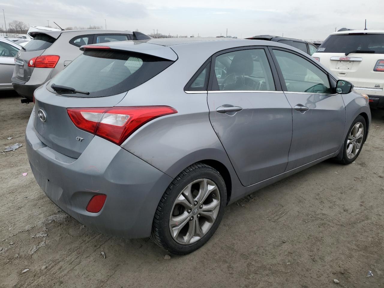 Photo 2 VIN: KMHD35LE9DU120628 - HYUNDAI ELANTRA 