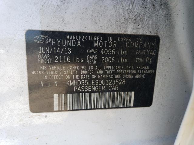 Photo 11 VIN: KMHD35LE9DU123528 - HYUNDAI ELANTRA 