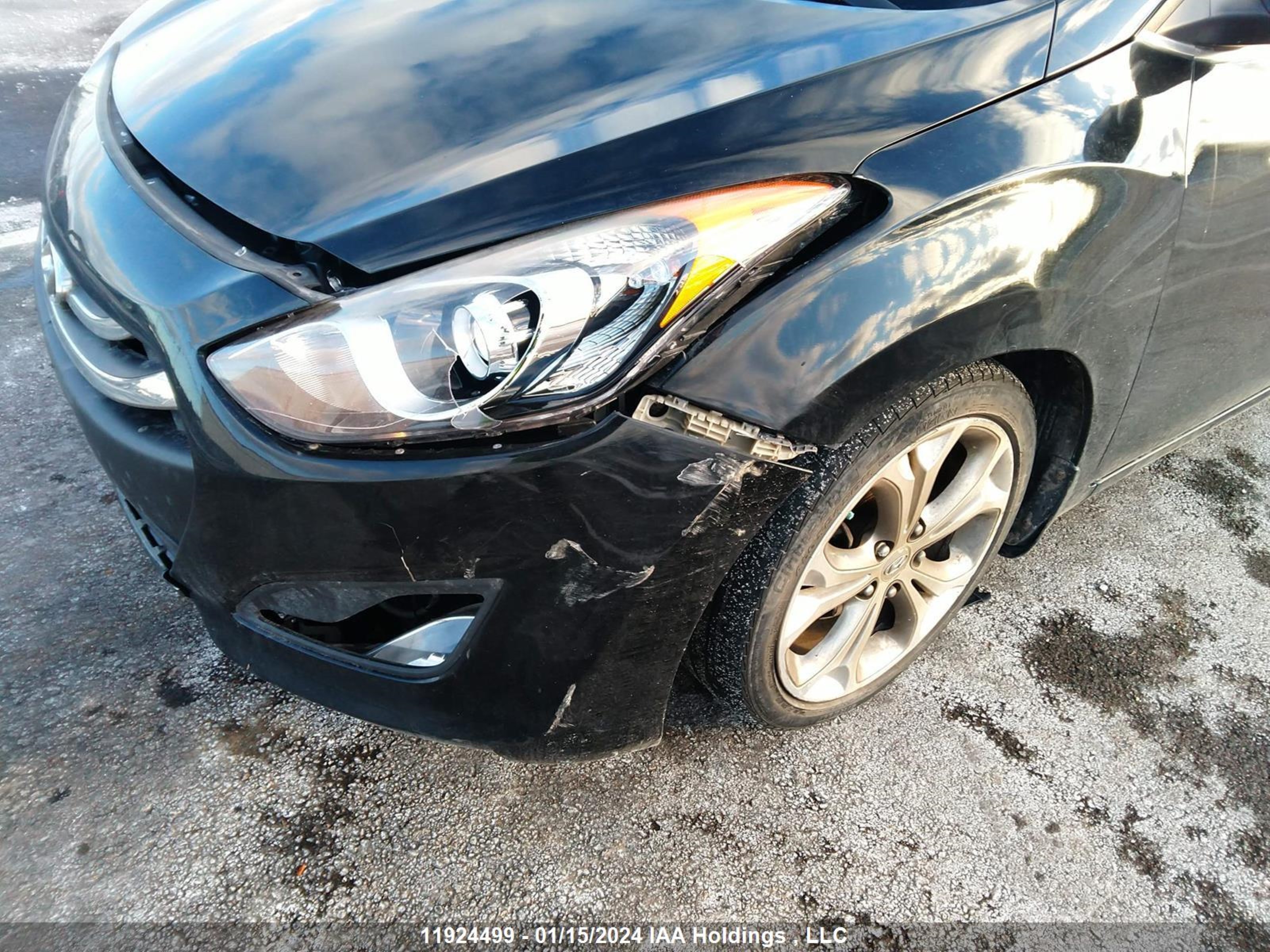 Photo 5 VIN: KMHD35LEXDU118693 - HYUNDAI ELANTRA 