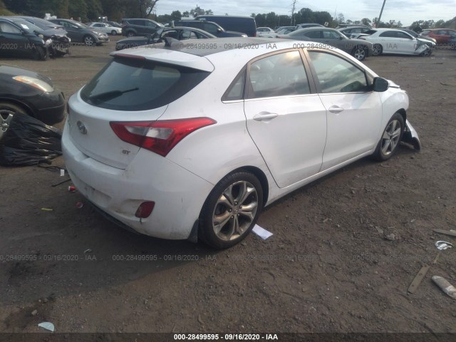 Photo 3 VIN: KMHD35LEXDU125546 - HYUNDAI ELANTRA GT 