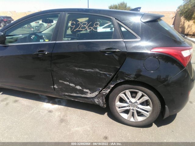 Photo 5 VIN: KMHD35LEXDU128575 - HYUNDAI ELANTRA GT 