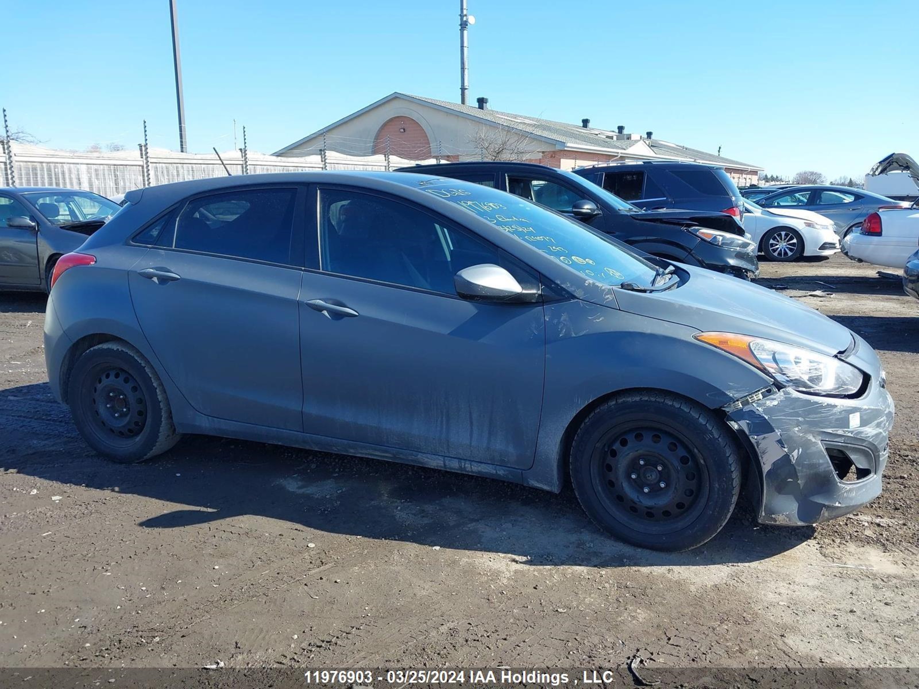 Photo 12 VIN: KMHD35LEXDU129077 - HYUNDAI ELANTRA 