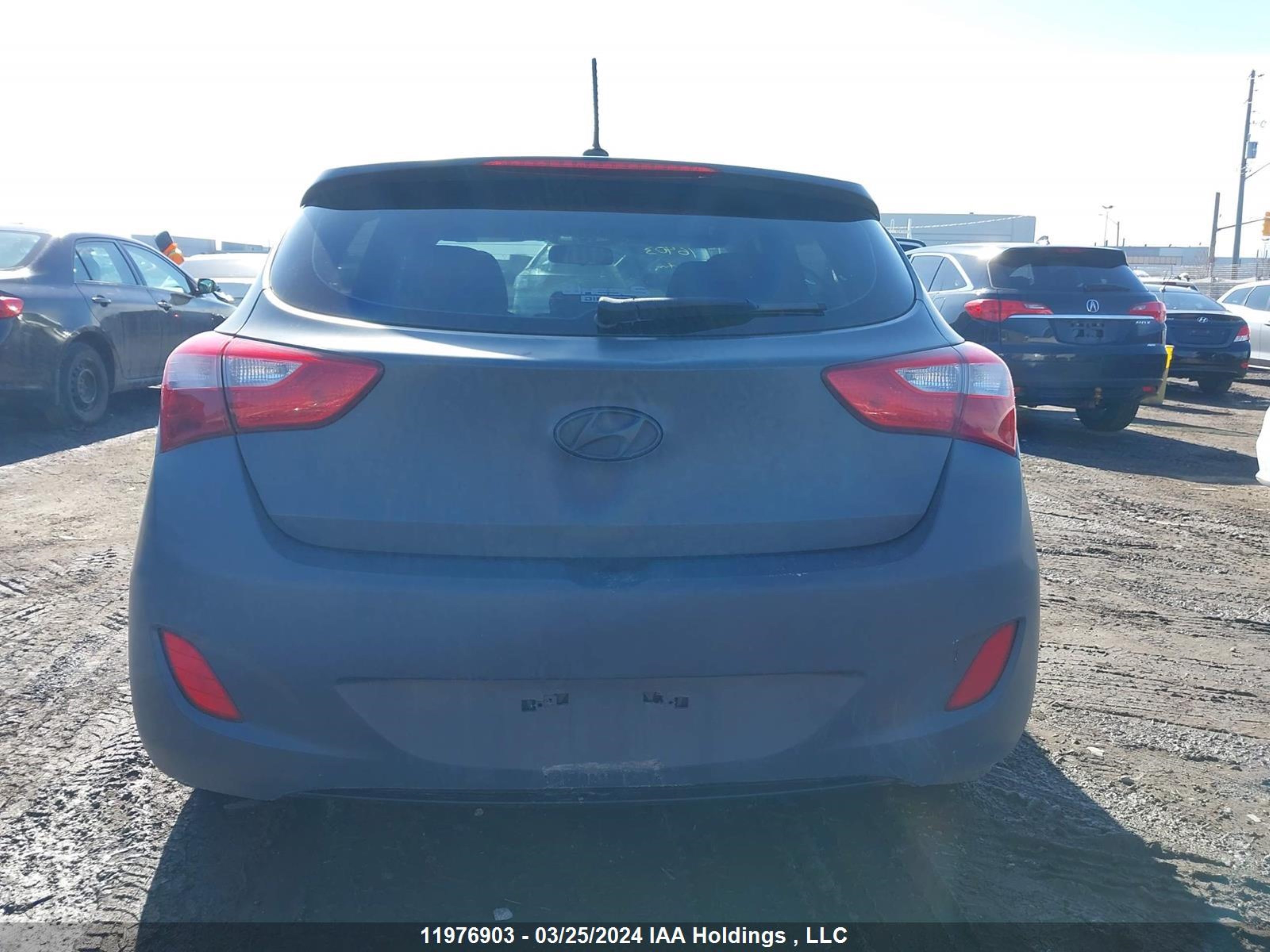 Photo 15 VIN: KMHD35LEXDU129077 - HYUNDAI ELANTRA 