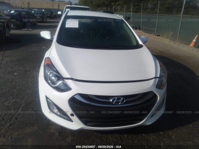 Photo 5 VIN: KMHD35LH0EU196217 - HYUNDAI ELANTRA GT 