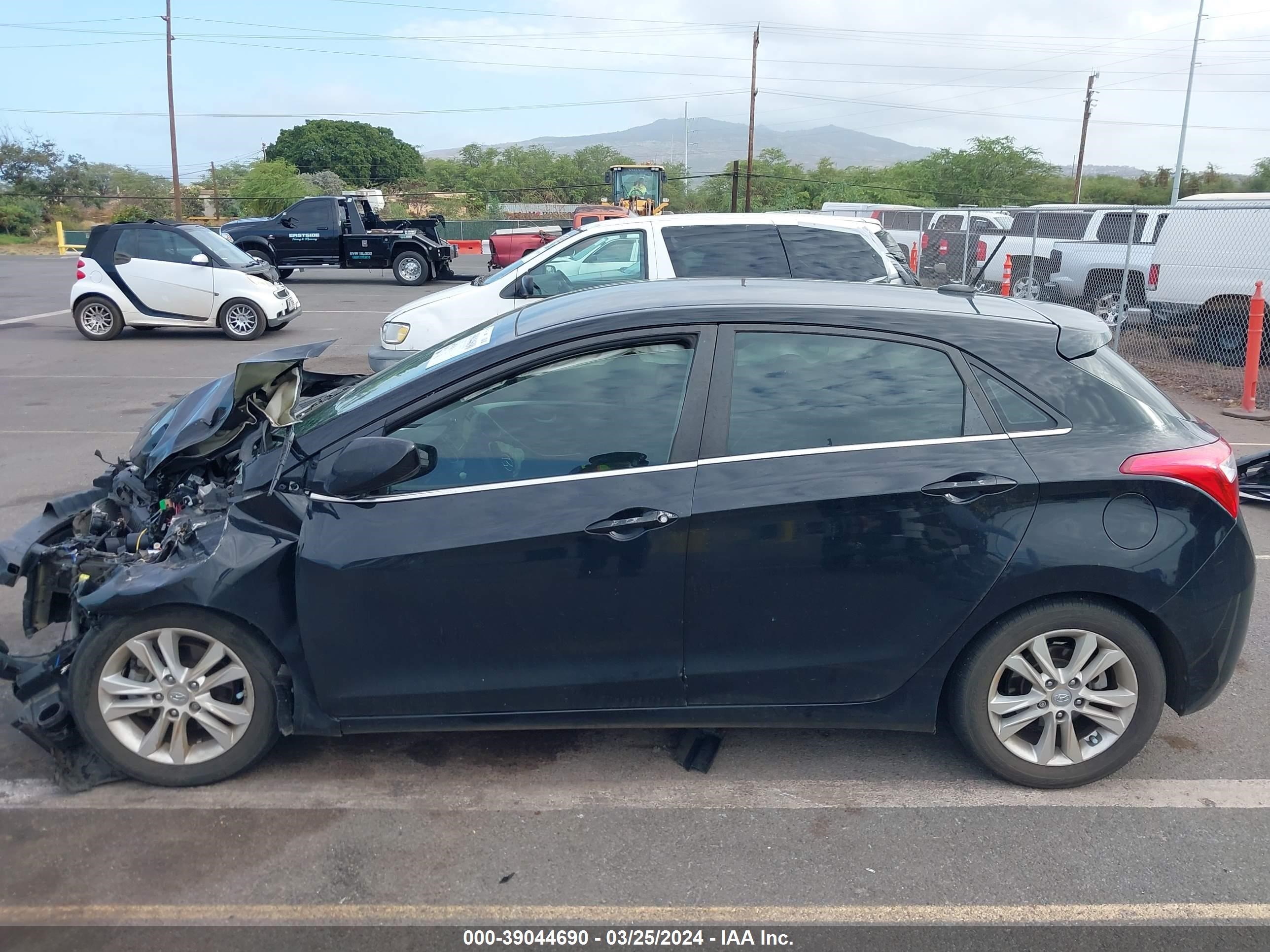 Photo 13 VIN: KMHD35LH0EU212352 - HYUNDAI ELANTRA 