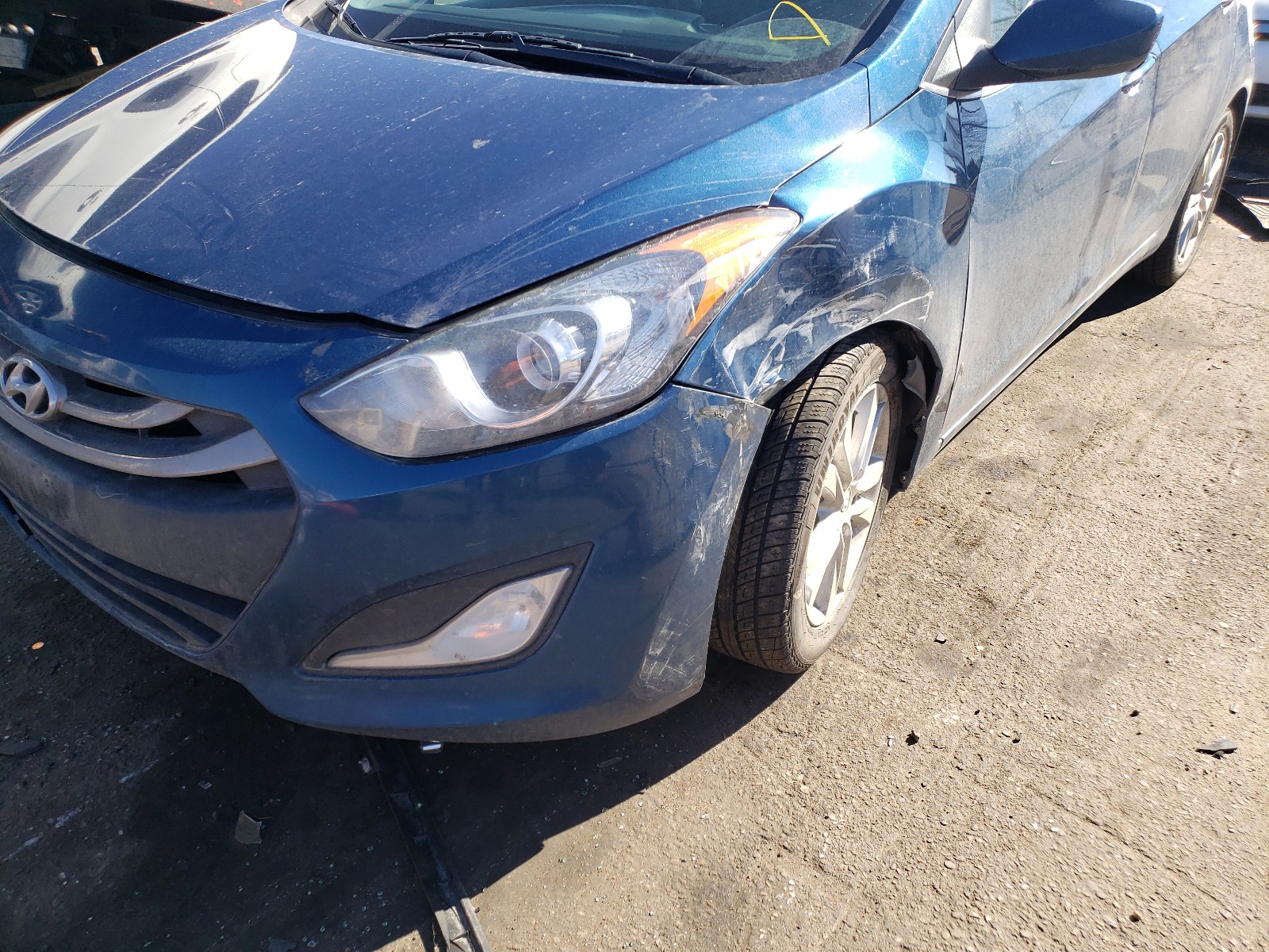 Photo 8 VIN: KMHD35LH0FU240069 - HYUNDAI ELANTRA GT 