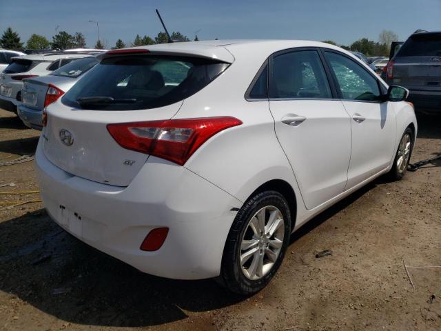 Photo 2 VIN: KMHD35LH0FU240363 - HYUNDAI ELANTRA 