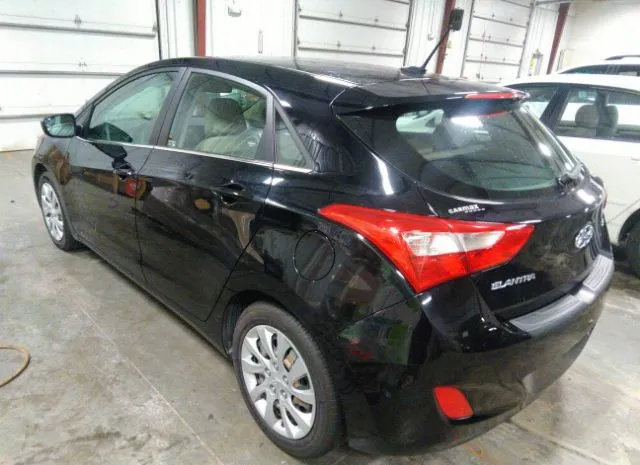 Photo 2 VIN: KMHD35LH0GU267936 - HYUNDAI ELANTRA GT 