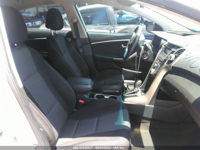 Photo 4 VIN: KMHD35LH0GU270108 - HYUNDAI ELANTRA GT 