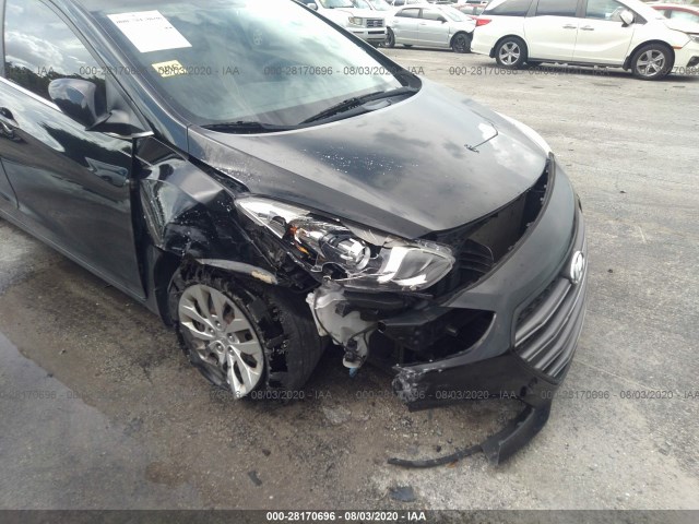 Photo 5 VIN: KMHD35LH0GU276720 - HYUNDAI ELANTRA GT 