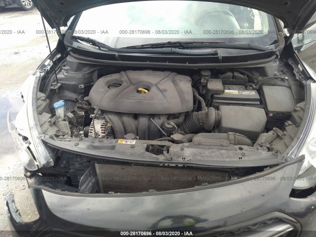 Photo 9 VIN: KMHD35LH0GU276720 - HYUNDAI ELANTRA GT 