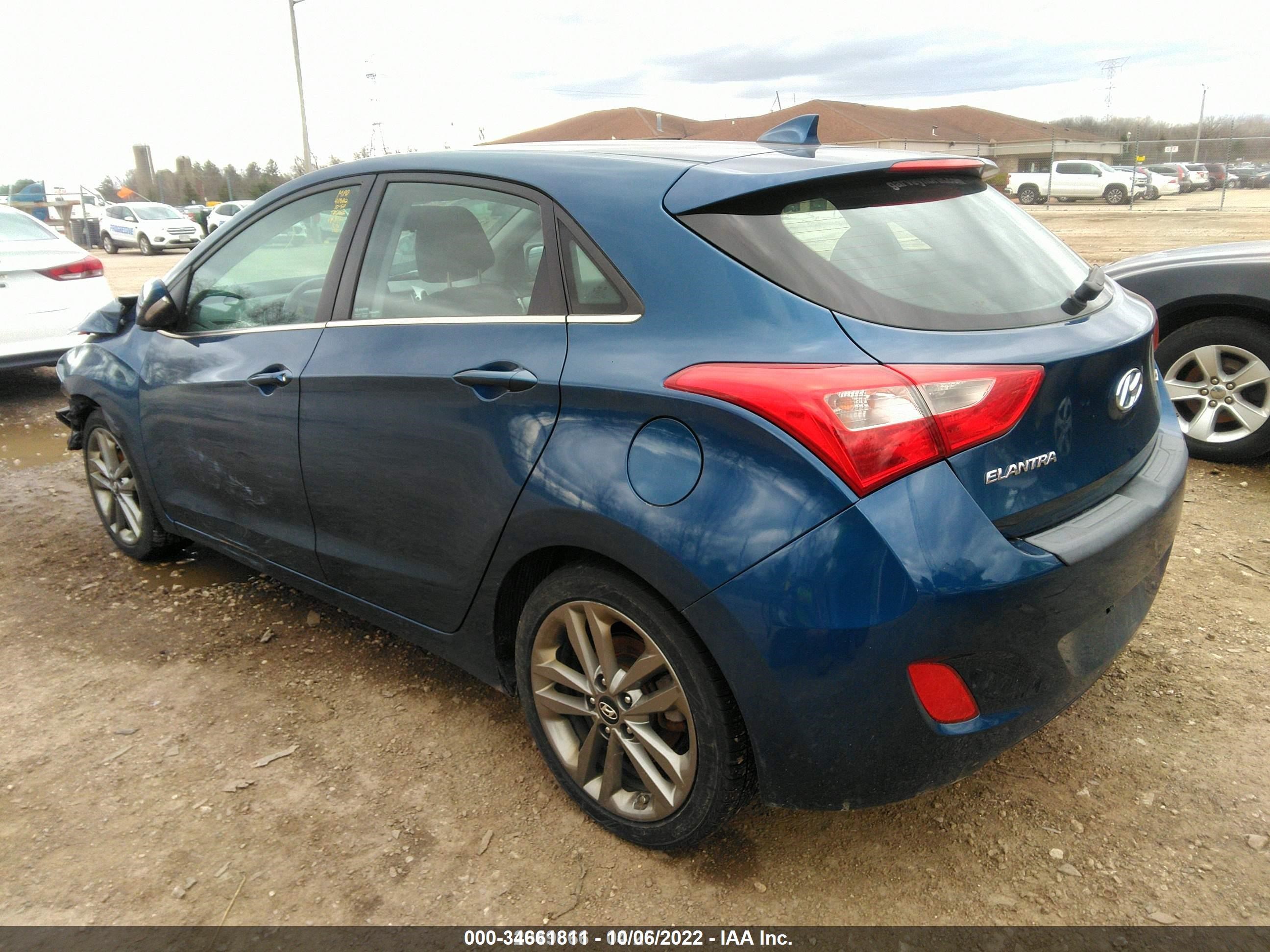 Photo 2 VIN: KMHD35LH0GU298832 - HYUNDAI ELANTRA 