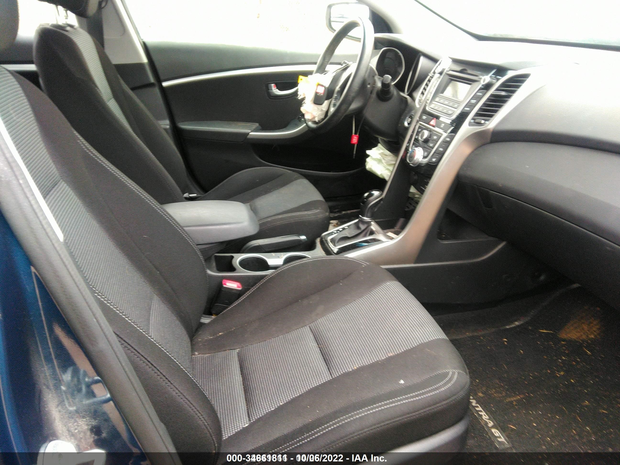 Photo 4 VIN: KMHD35LH0GU298832 - HYUNDAI ELANTRA 