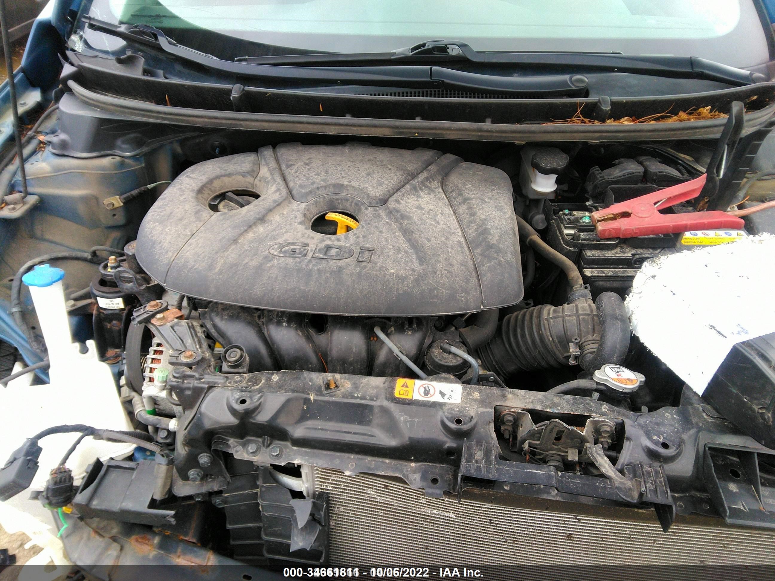 Photo 9 VIN: KMHD35LH0GU298832 - HYUNDAI ELANTRA 