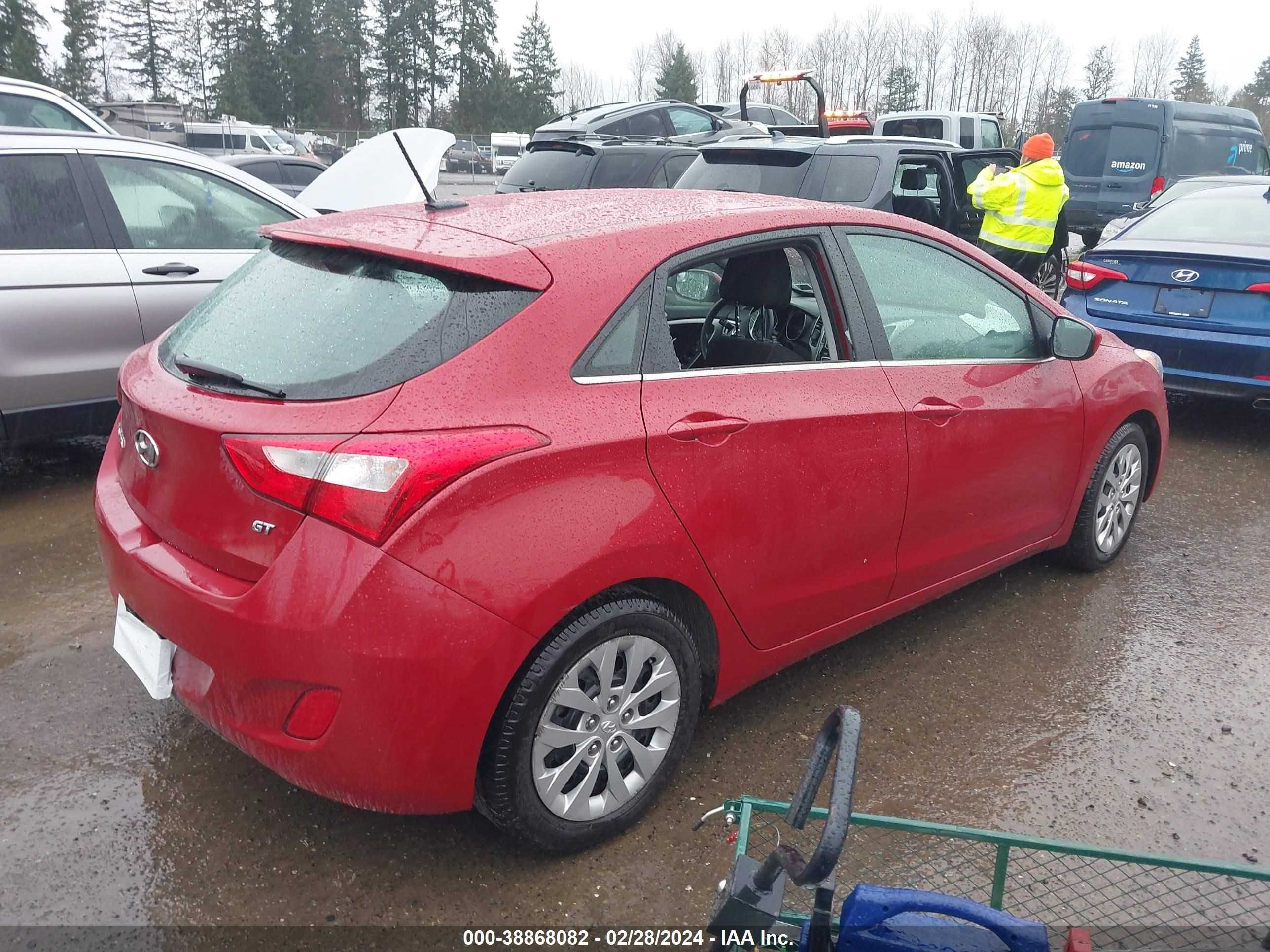 Photo 3 VIN: KMHD35LH0GU341727 - HYUNDAI ELANTRA 