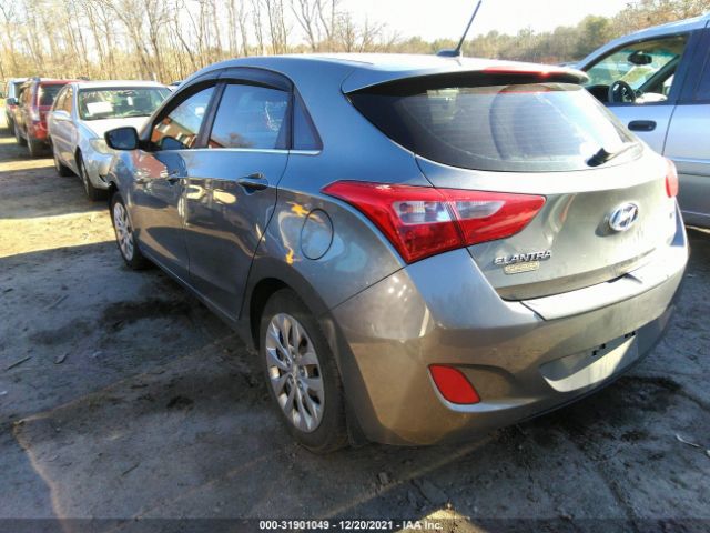 Photo 2 VIN: KMHD35LH0GU341873 - HYUNDAI ELANTRA GT 