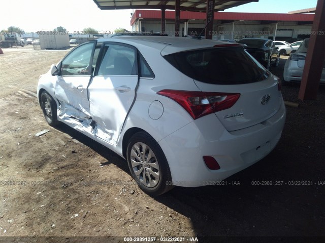 Photo 2 VIN: KMHD35LH0HU365477 - HYUNDAI ELANTRA GT 