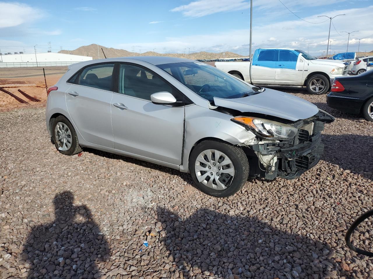 Photo 3 VIN: KMHD35LH0HU370100 - HYUNDAI ELANTRA 