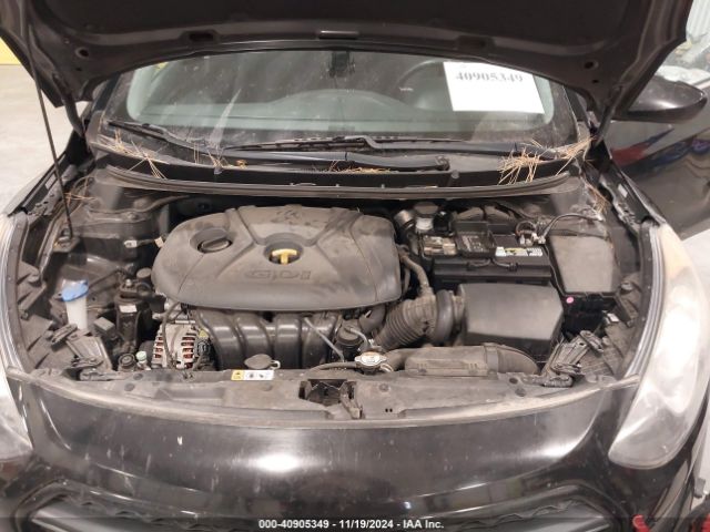 Photo 9 VIN: KMHD35LH0HU379654 - HYUNDAI ELANTRA GT 