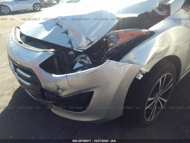 Photo 5 VIN: KMHD35LH0HU383784 - HYUNDAI ELANTRA GT 