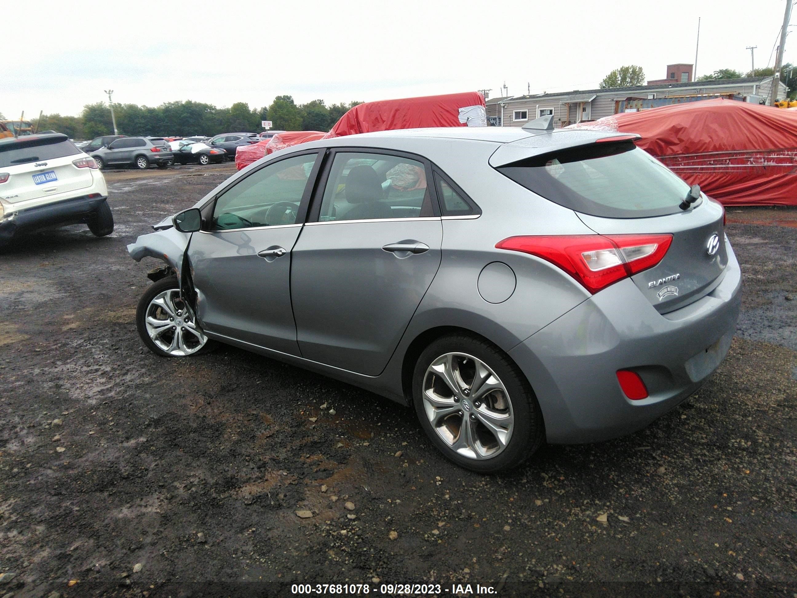 Photo 2 VIN: KMHD35LH1EU202252 - HYUNDAI ELANTRA 