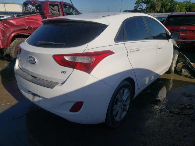 Photo 3 VIN: KMHD35LH1FU241067 - HYUNDAI ELANTRA GT 