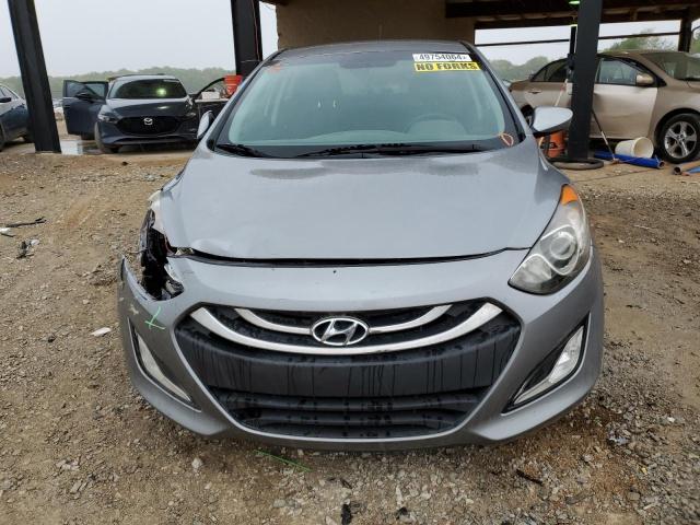 Photo 4 VIN: KMHD35LH1FU241747 - HYUNDAI ELANTRA 