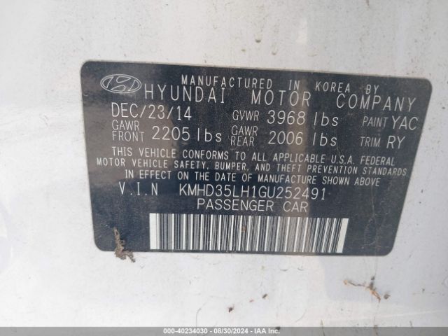 Photo 8 VIN: KMHD35LH1GU252491 - HYUNDAI ELANTRA 