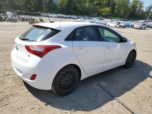 Photo 2 VIN: KMHD35LH1GU282705 - HYUNDAI ELANTRA GT 