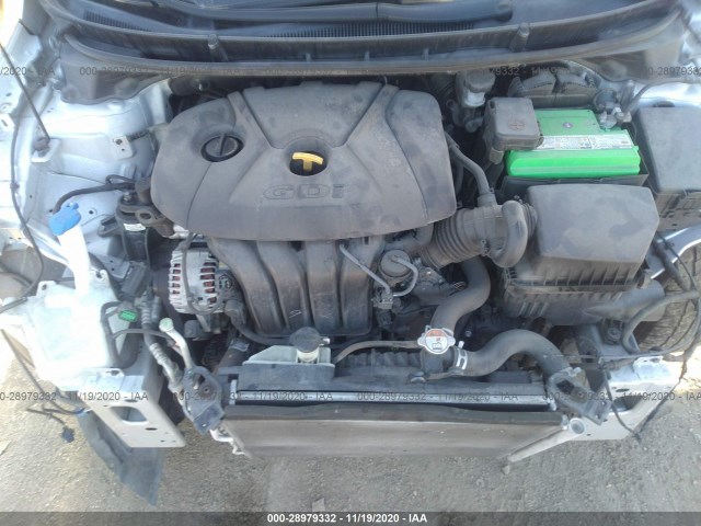 Photo 9 VIN: KMHD35LH1GU286494 - HYUNDAI ELANTRA GT 