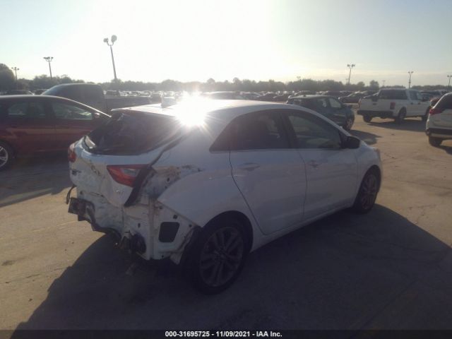 Photo 3 VIN: KMHD35LH1GU307991 - HYUNDAI ELANTRA GT 