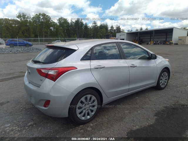 Photo 3 VIN: KMHD35LH1HU358599 - HYUNDAI ELANTRA GT 