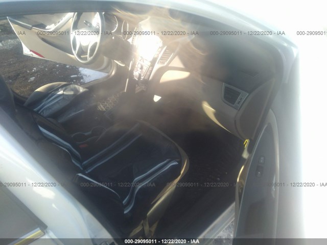 Photo 4 VIN: KMHD35LH1HU363303 - HYUNDAI ELANTRA GT 