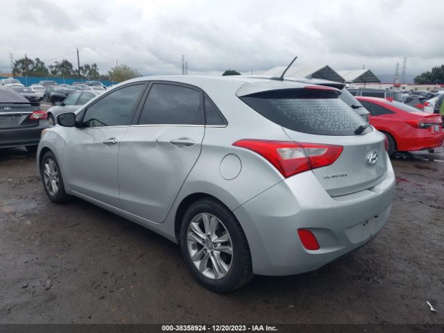 Photo 2 VIN: KMHD35LH2EU192394 - HYUNDAI ELANTRA GT 