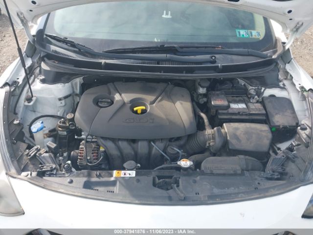 Photo 9 VIN: KMHD35LH2EU209758 - HYUNDAI ELANTRA GT 