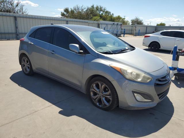 Photo 3 VIN: KMHD35LH2EU209811 - HYUNDAI ELANTRA GT 