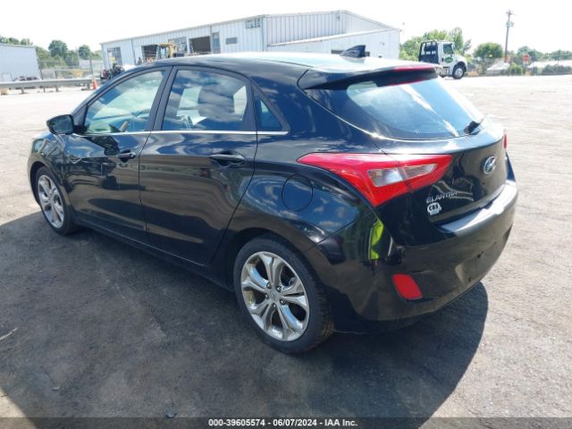 Photo 2 VIN: KMHD35LH2FU243538 - HYUNDAI ELANTRA 