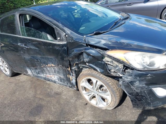 Photo 5 VIN: KMHD35LH2FU243538 - HYUNDAI ELANTRA 