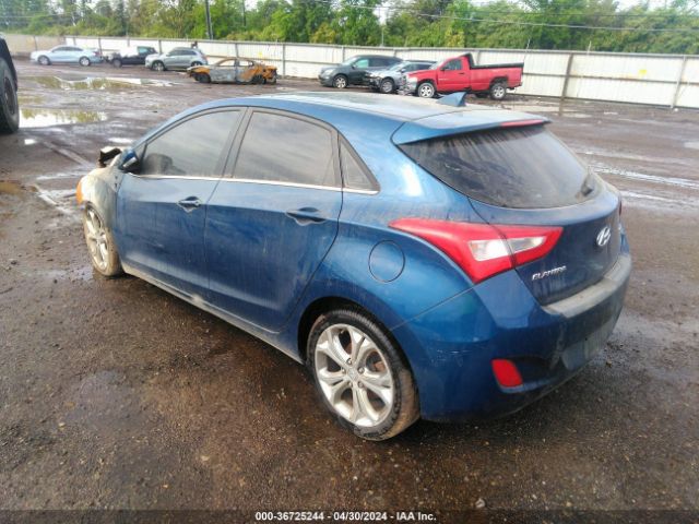 Photo 2 VIN: KMHD35LH2FU243975 - HYUNDAI ELANTRA GT 