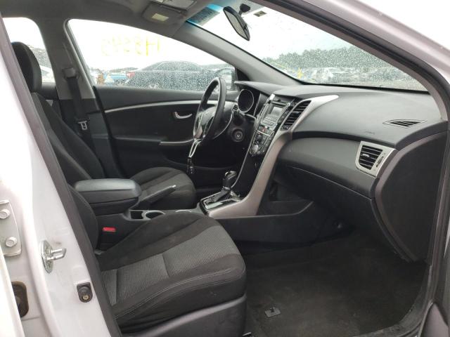 Photo 8 VIN: KMHD35LH2GU255870 - HYUNDAI ELANTRA GT 