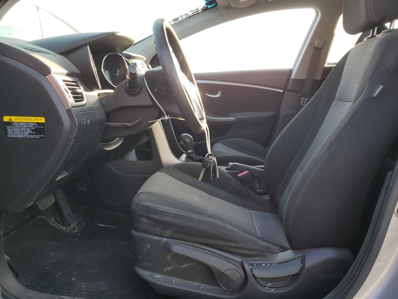 Photo 6 VIN: KMHD35LH2GU263094 - HYUNDAI ELANTRA 