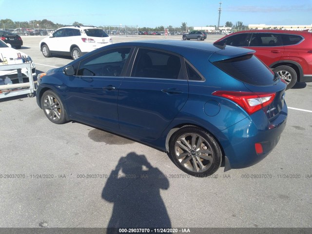 Photo 2 VIN: KMHD35LH2GU298881 - HYUNDAI ELANTRA GT 