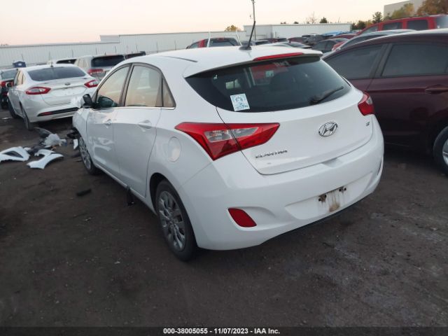 Photo 2 VIN: KMHD35LH2HU378165 - HYUNDAI ELANTRA GT 