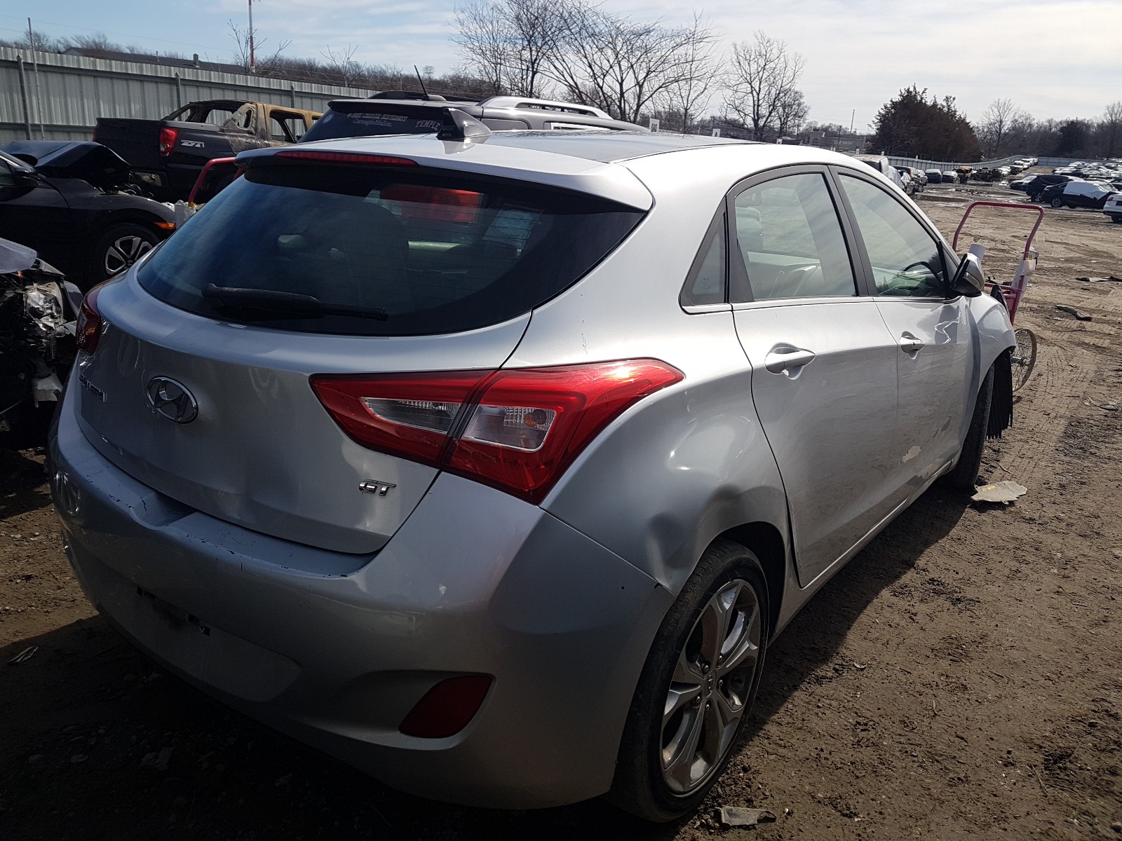 Photo 3 VIN: KMHD35LH3EU185180 - HYUNDAI ELANTRA GT 