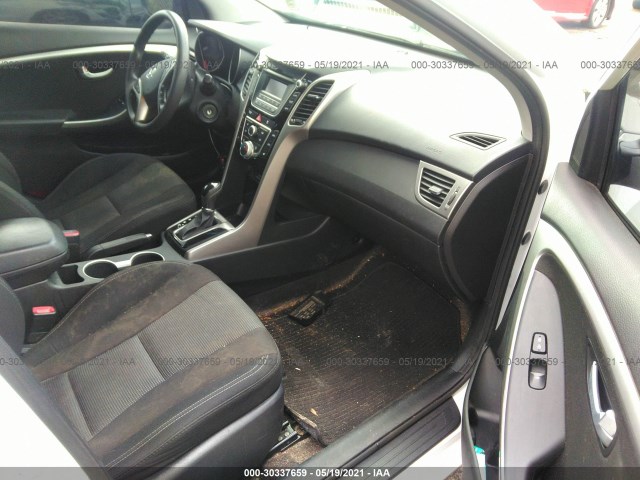 Photo 4 VIN: KMHD35LH3FU241085 - HYUNDAI ELANTRA GT 