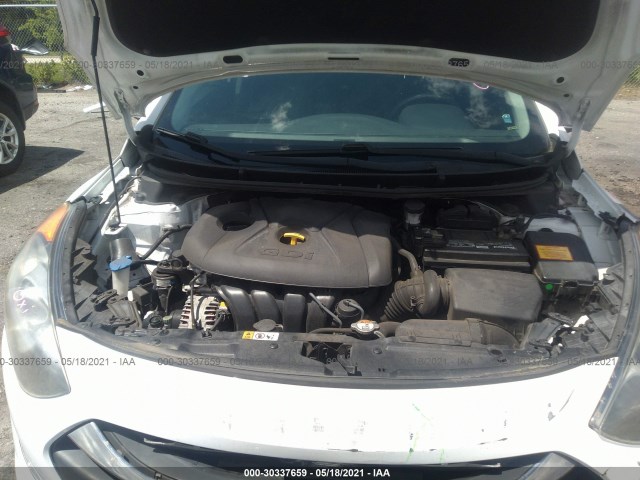 Photo 9 VIN: KMHD35LH3FU241085 - HYUNDAI ELANTRA GT 