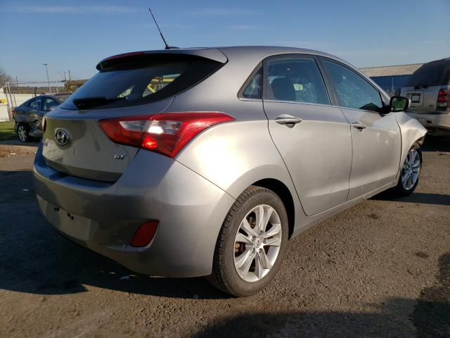 Photo 3 VIN: KMHD35LH3FU242625 - HYUNDAI ELANTRA GT 