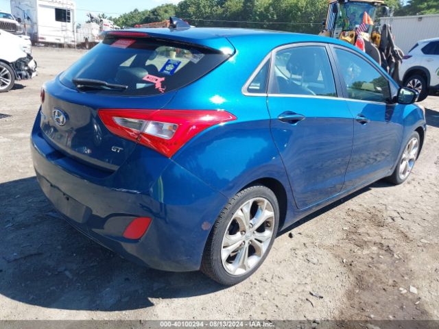 Photo 3 VIN: KMHD35LH3FU243242 - HYUNDAI ELANTRA 