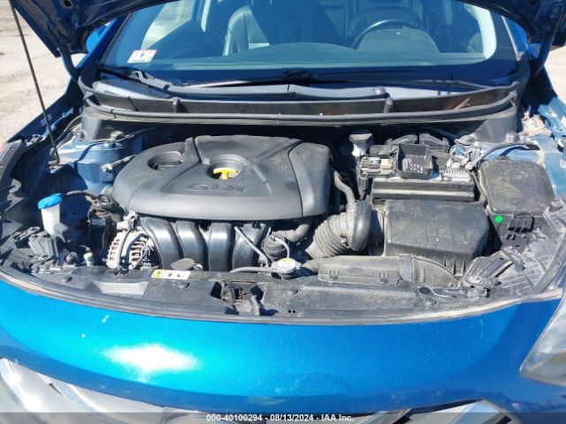 Photo 9 VIN: KMHD35LH3FU243242 - HYUNDAI ELANTRA 